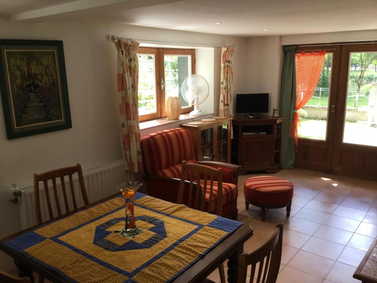 La Garenne Villa Exideuil-sur-Vienne Exteriör bild