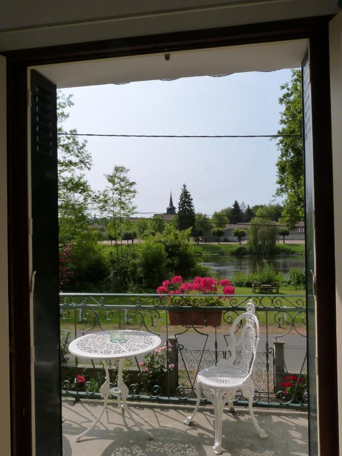 La Garenne Villa Exideuil-sur-Vienne Exteriör bild